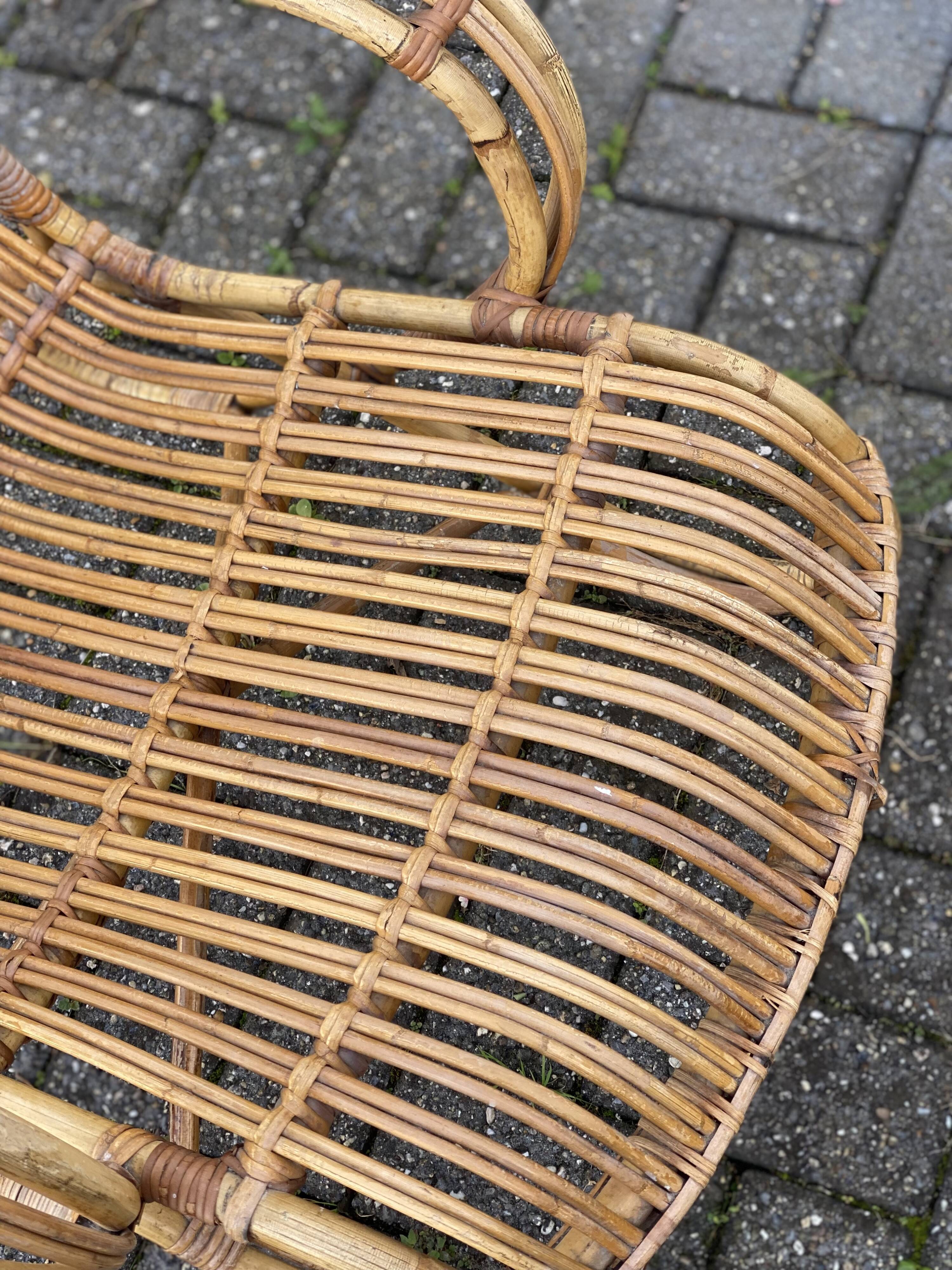 Vintage Belle 8 Rattan ArmChair