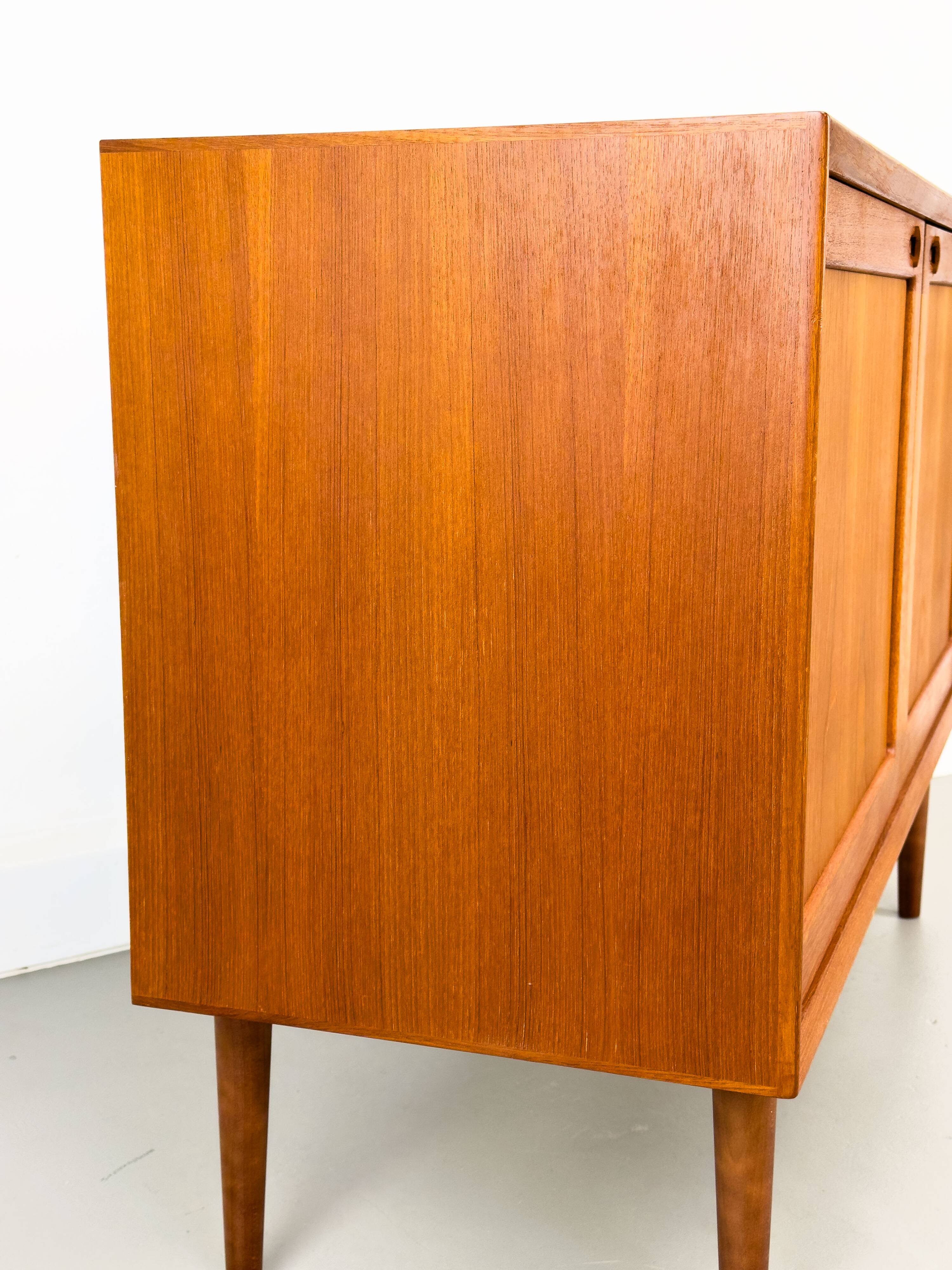 Buffet danois en teck par HW Klein pour Bramin, années 1960