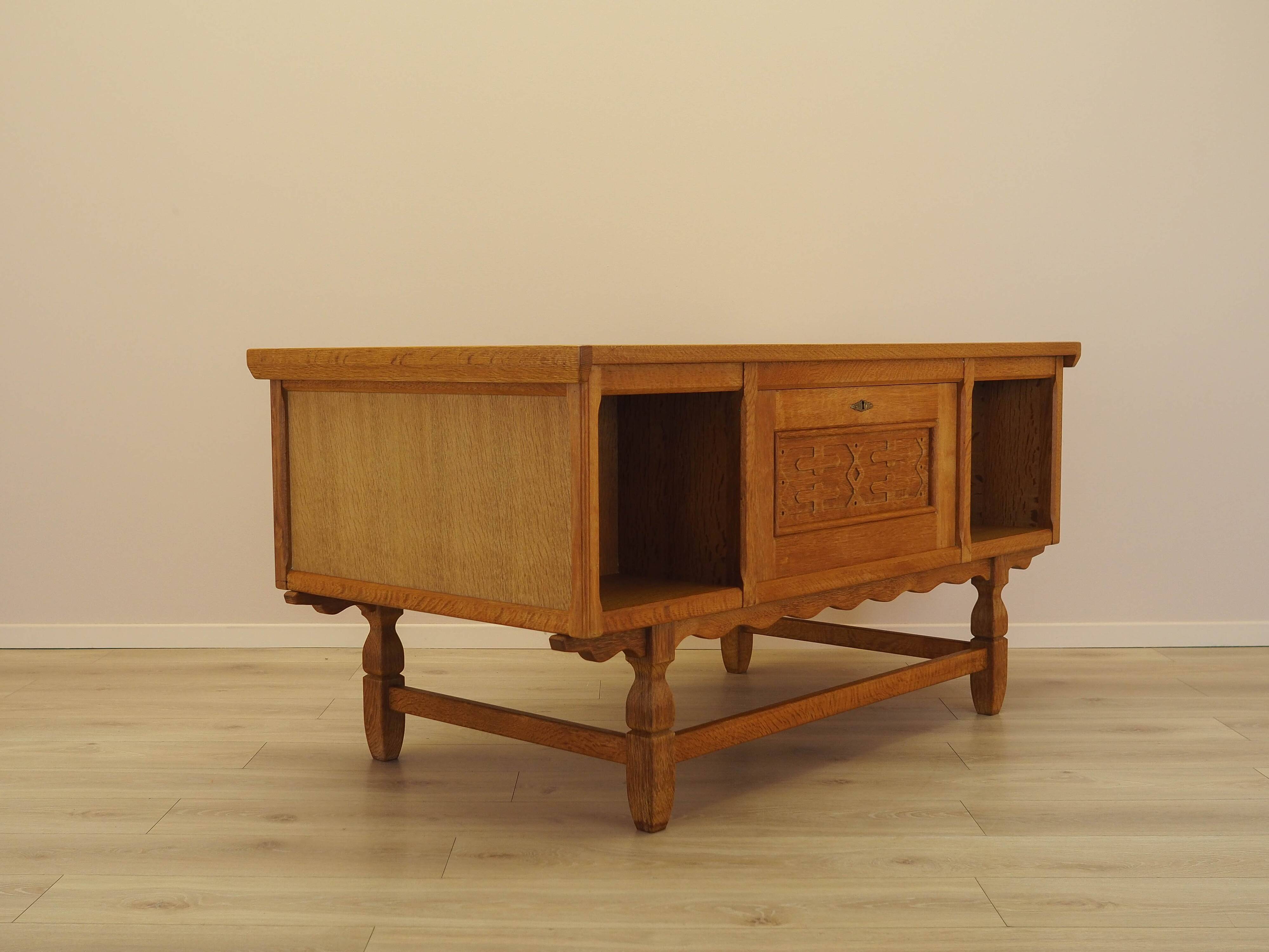 Oak desk, Danish design, 1960s, designer: Henning Kjærnulf