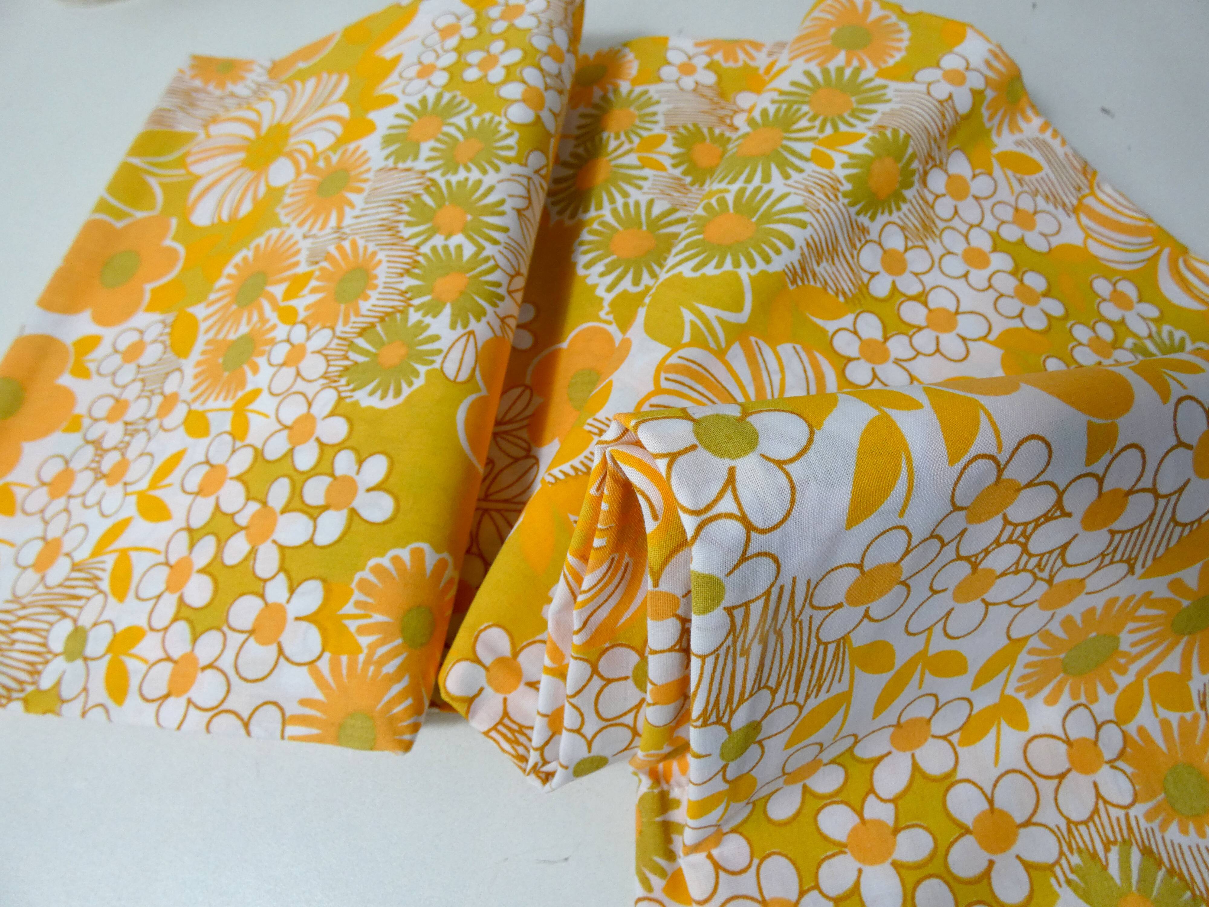 New sheet from the 70s orange flowers 240x300 vintage