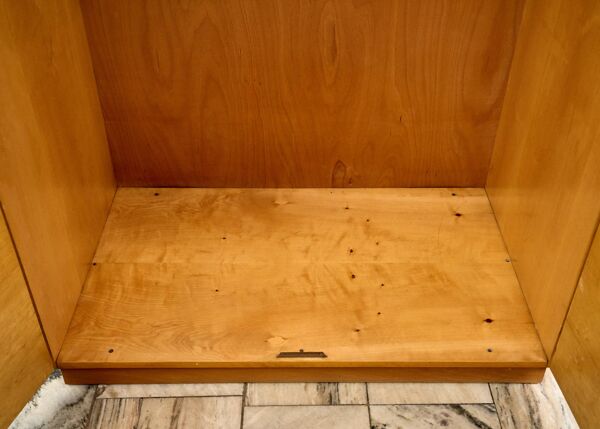 Armoire vintage Up-Zavody, années 60, Tchécoslovaquie
