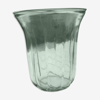 Transparent glass vase