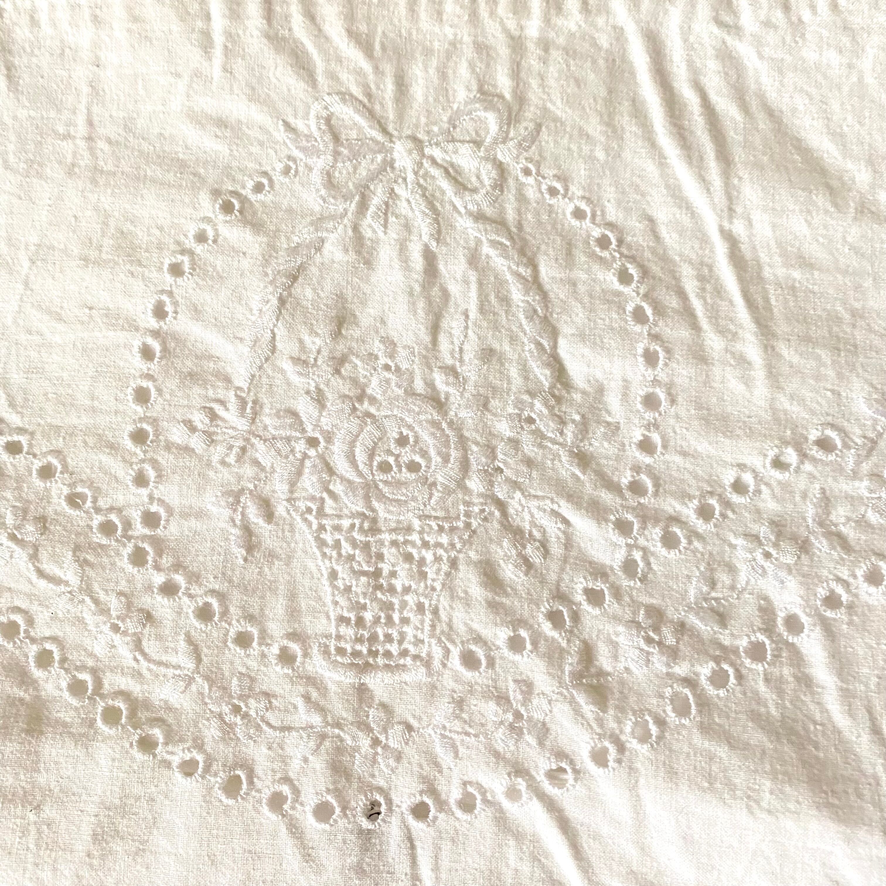 Drap pour enfant brodé blanc