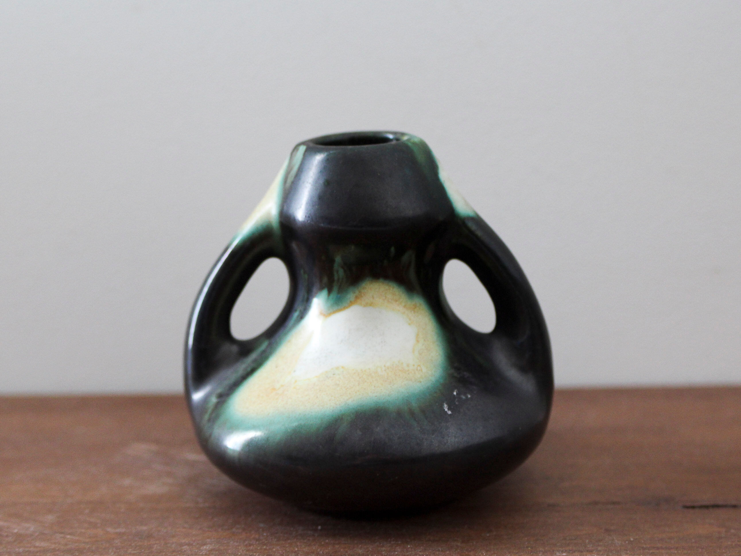 Double handle vase Thulin Belgium