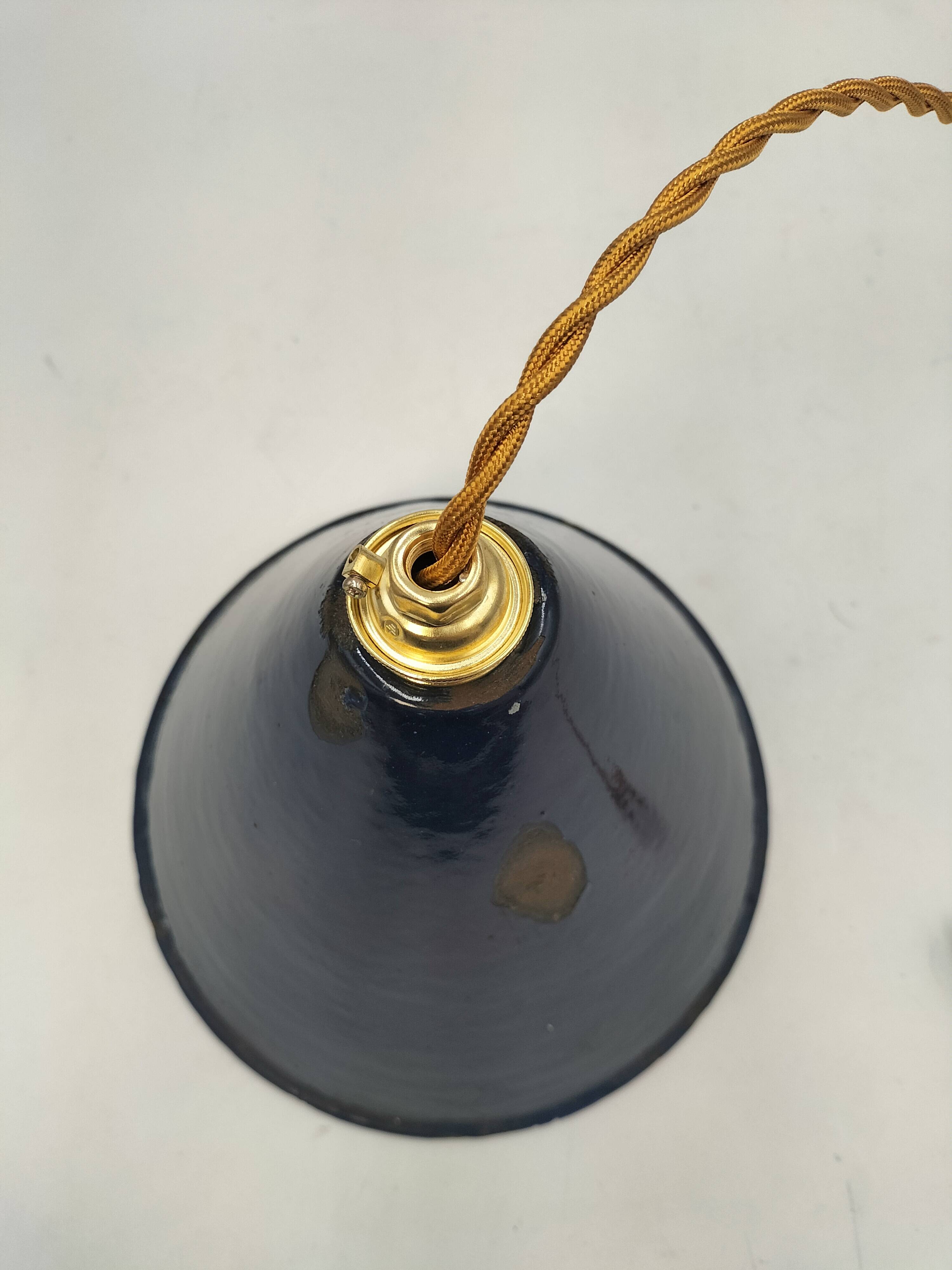 Enameled sheet metal cone pendant light