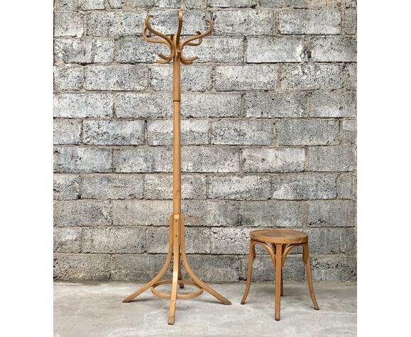 Vintage Baumann parrot coat holder