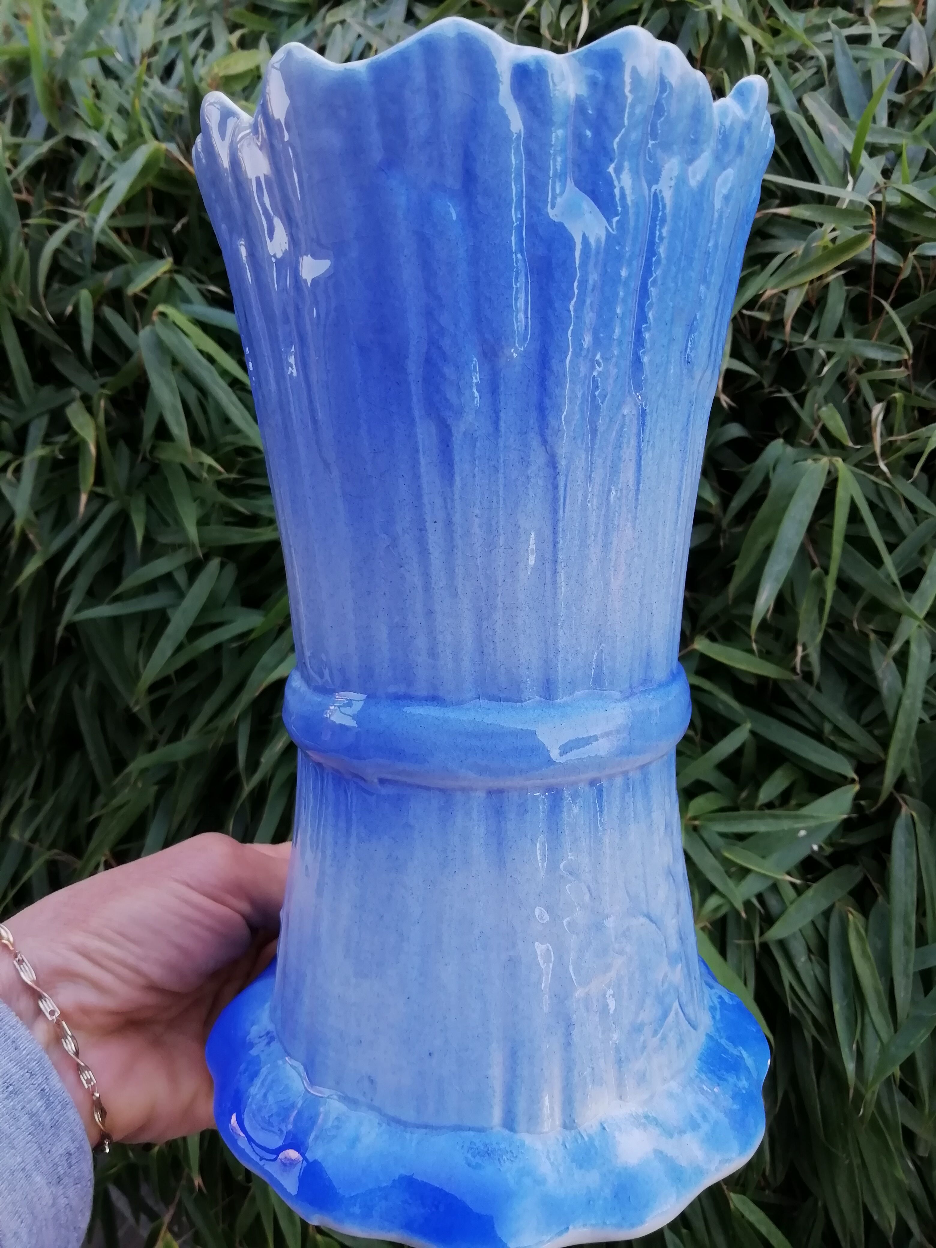 Slurry vase