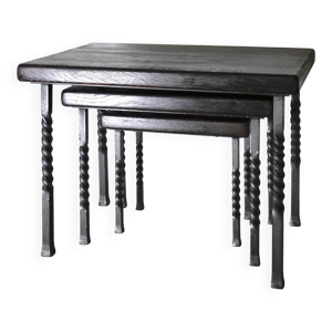 Table gigogne brutaliste - fer
