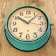 Horloge murale vintage turquoise seiko maritime, années 1970