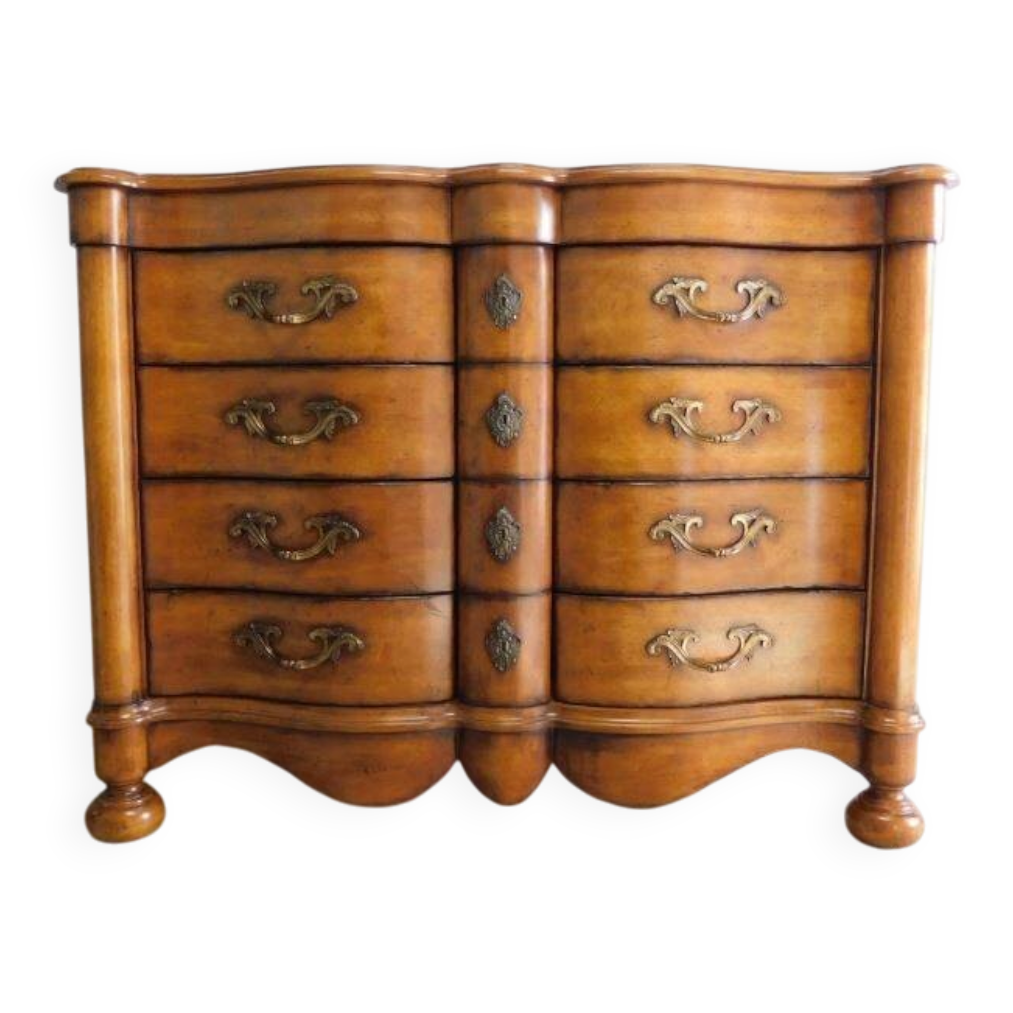 Century Furniture Traditional 8-Drawer Fruitwood Dresser/Chest of Drawers