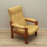 Fauteuil en cuir jaune, design danois, années 1960, production : Danemark