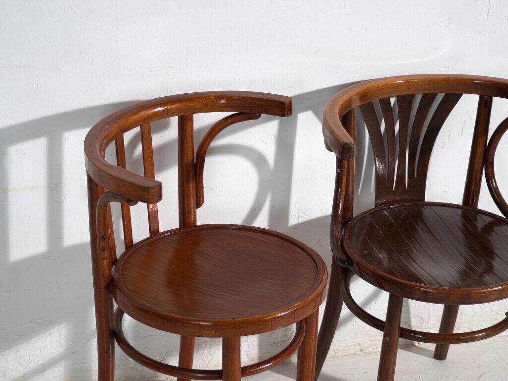 Pair of antique bentwood chairs in Thonet style – Central Europe, circa 1905
