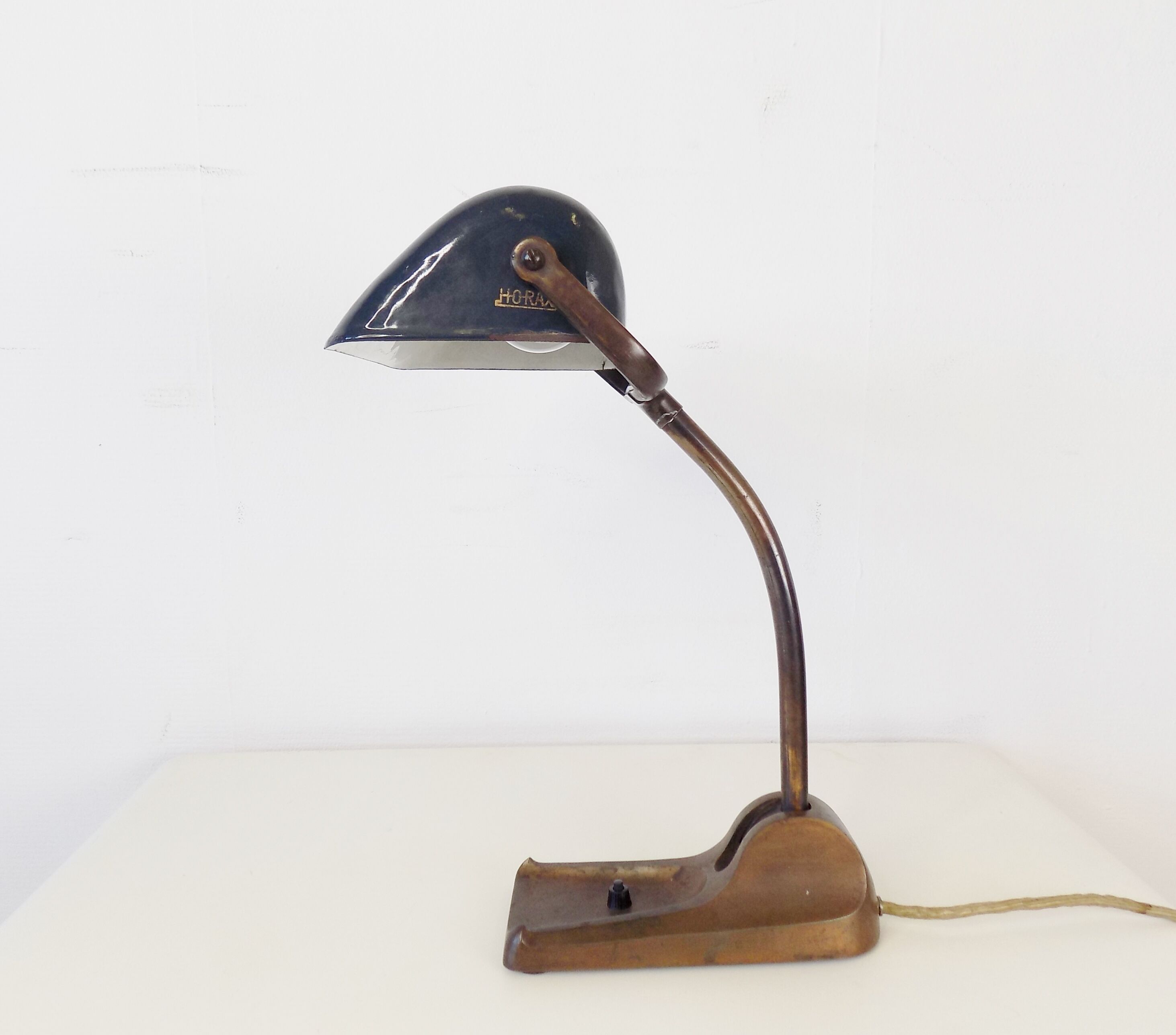 Lampe de table Horax Banker par Dr. Schneider&Co