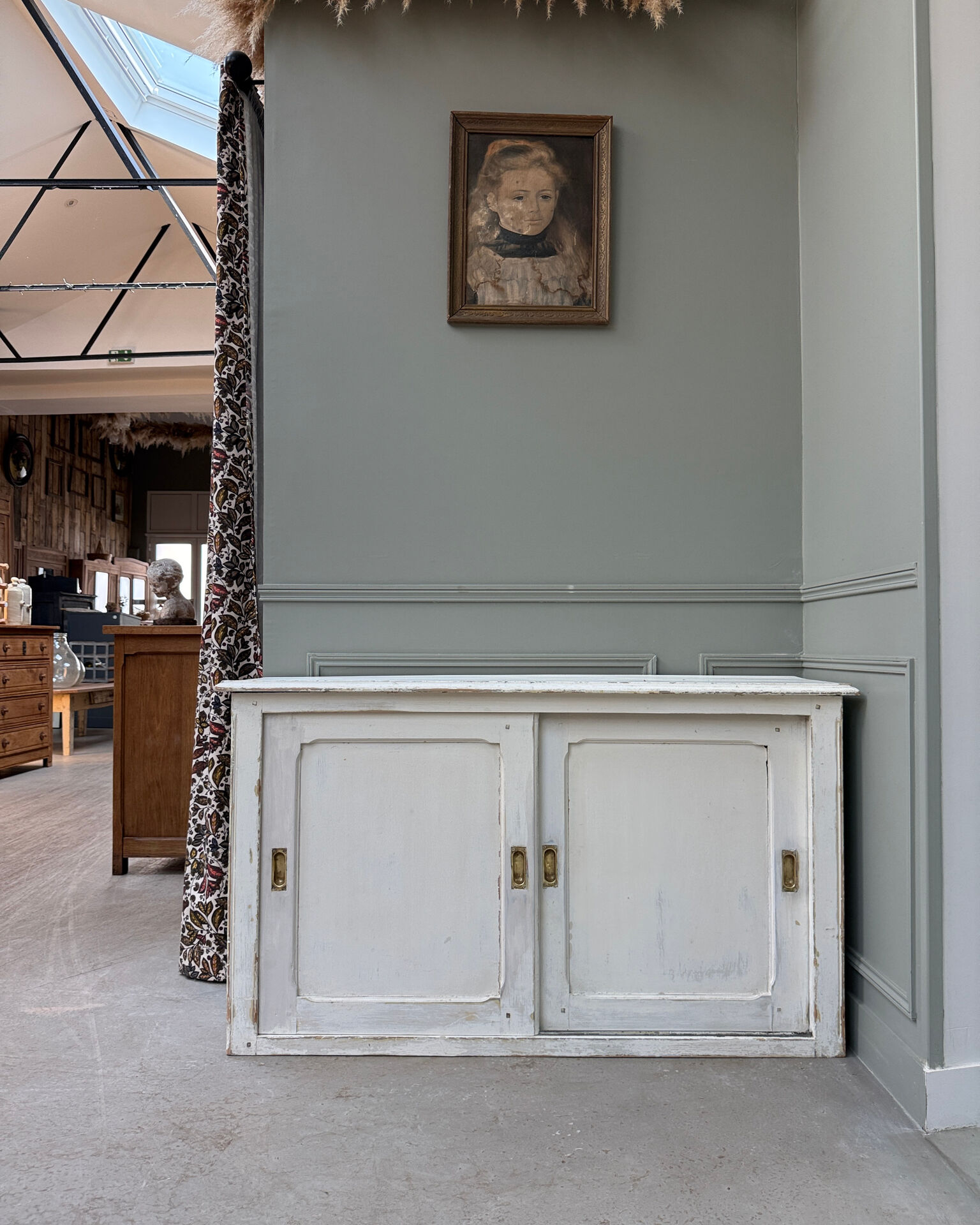 Vintage sideboard with sliding doors (renovated)