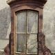 19th century Directoire style cast iron window - Sitting dog
