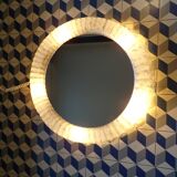 Retractable illuminated Hillebrand mirror