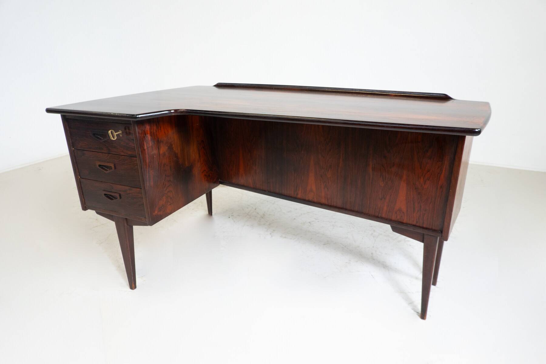 Mid-Century Modern Desk, Italy, 1970s