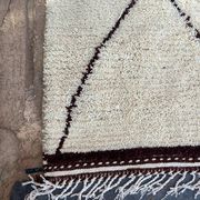 Tapis artisanal en laine