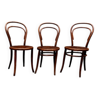 3 chaises bistrot