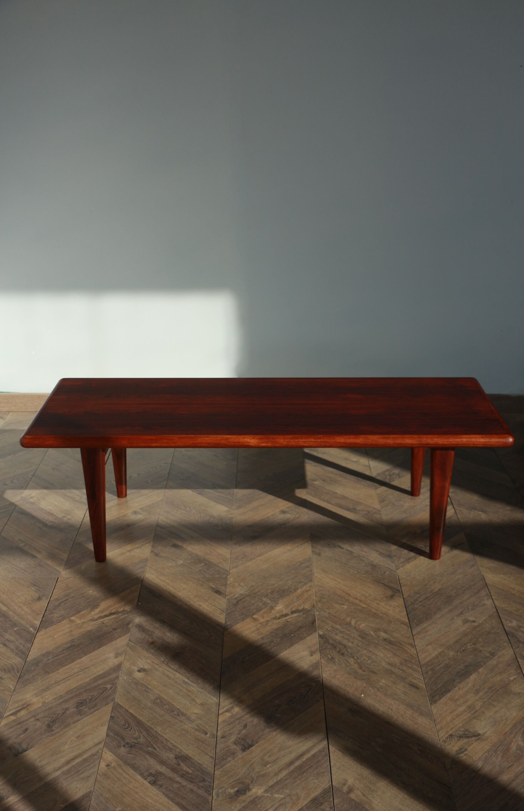 Coffee table - Rosewood and Solid Teak