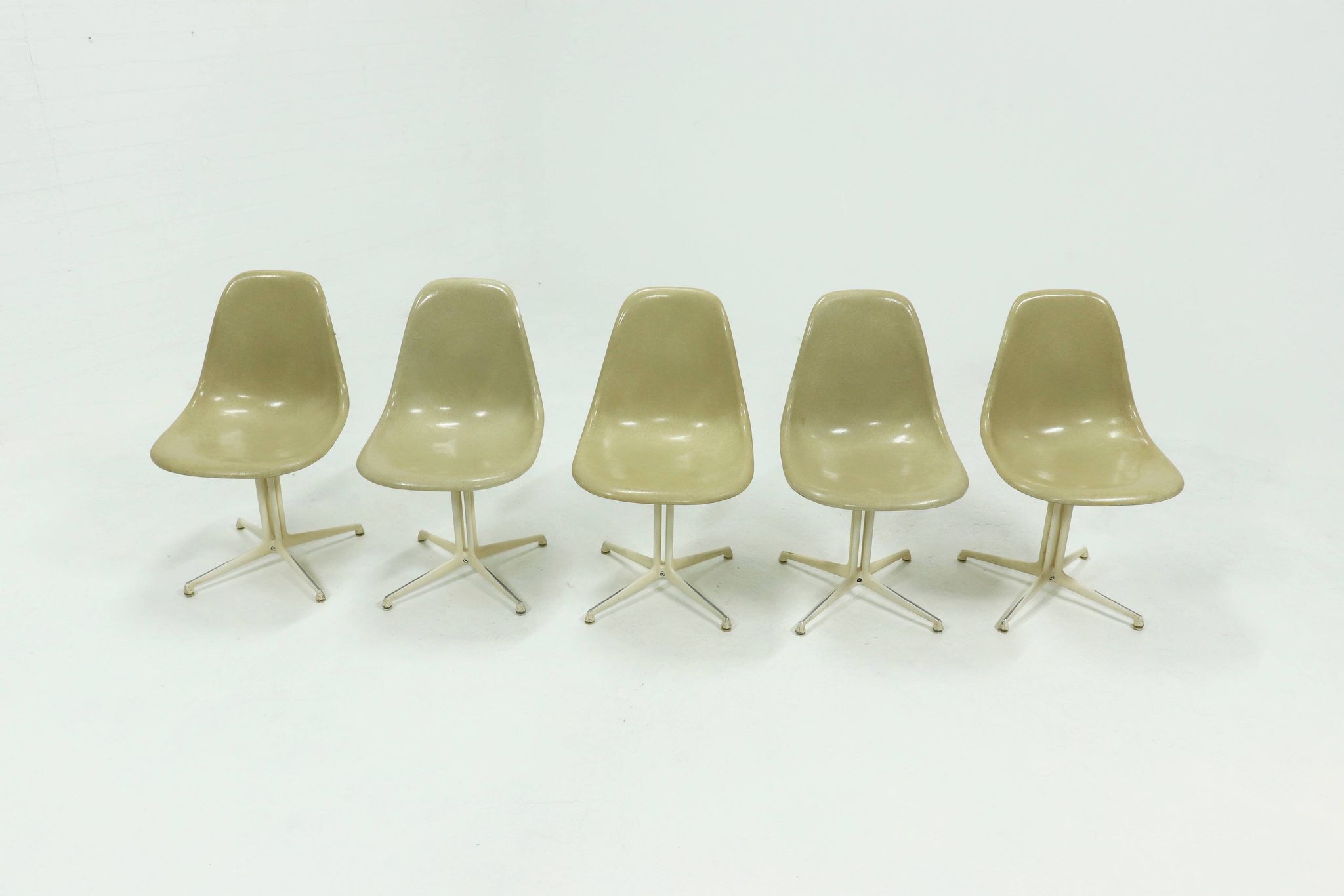 Set of 5 La Fonda Dining Chairs by Charles & Ray Eames for Vitra Herman Mil