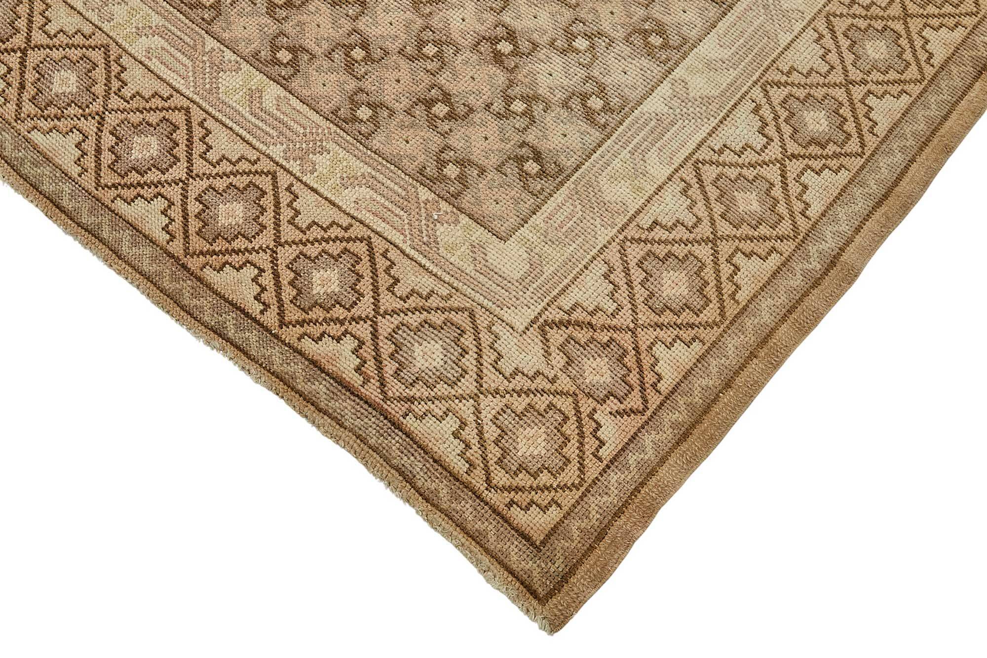 Turkish Vintage Anatolian Rug 200 cm x 298 cm