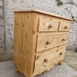 Sandblasted chest of drawers