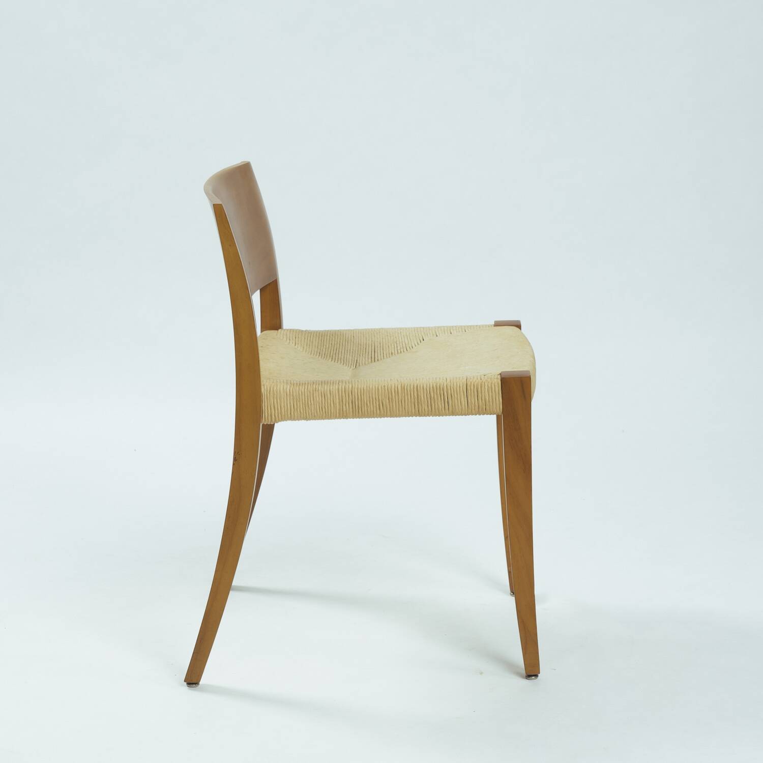 Walnut Molteni & C dining chairs with papercord seating, Italy, 1990s
