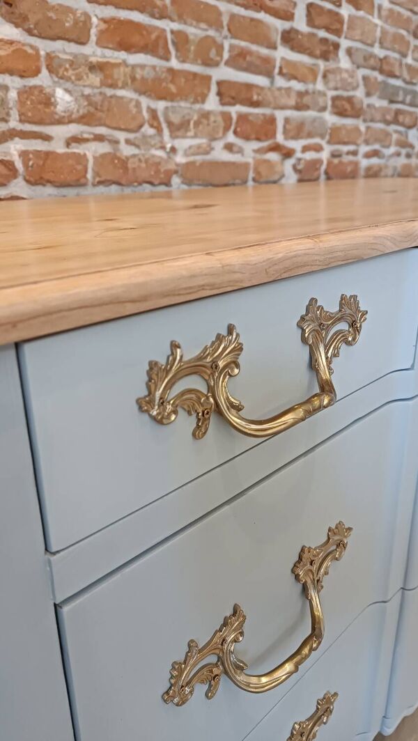 Commode style Régence en merisier