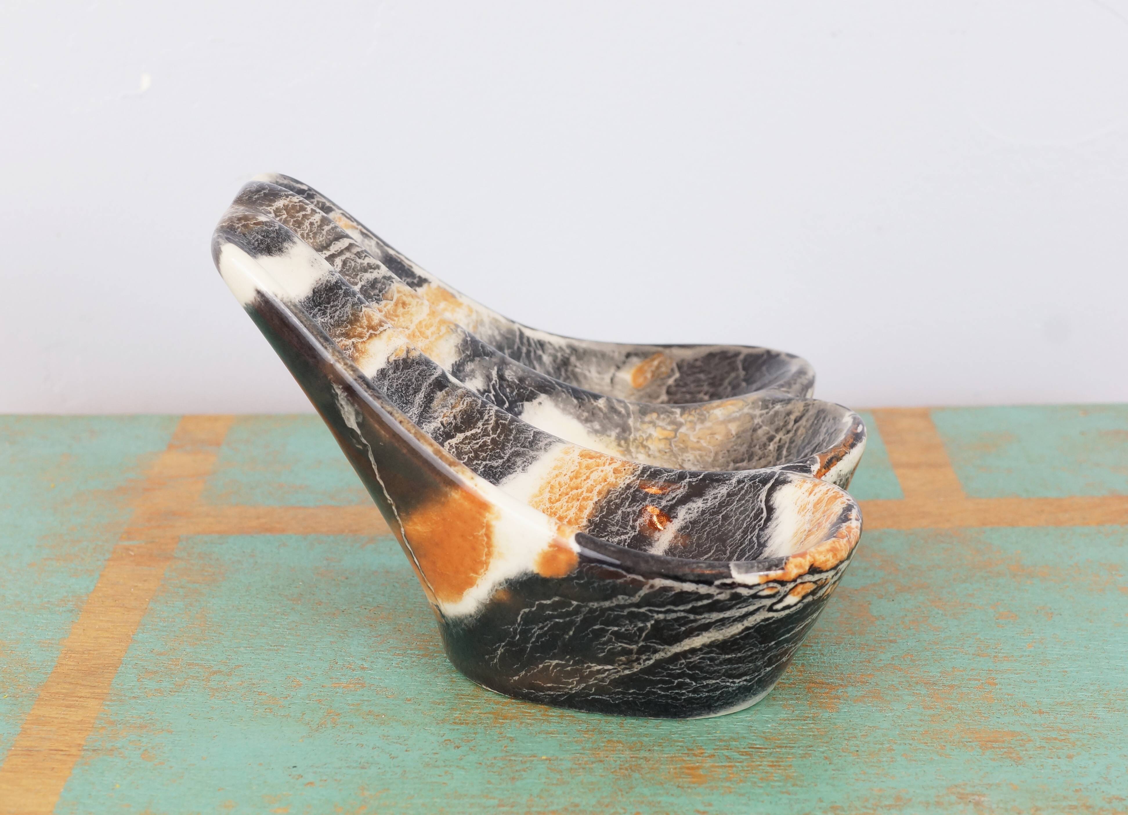 Vintage pipe holder or pipe rest in marbled effect tiles, SC3 Italy, vintage