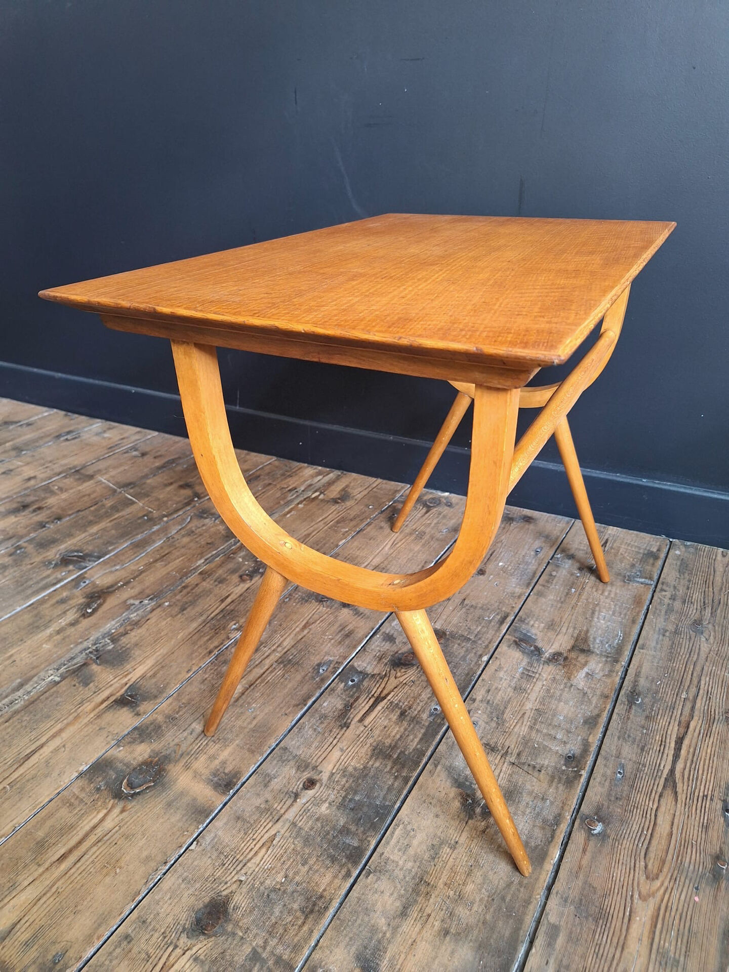 Vintage coffee table, side table, pedestal table.