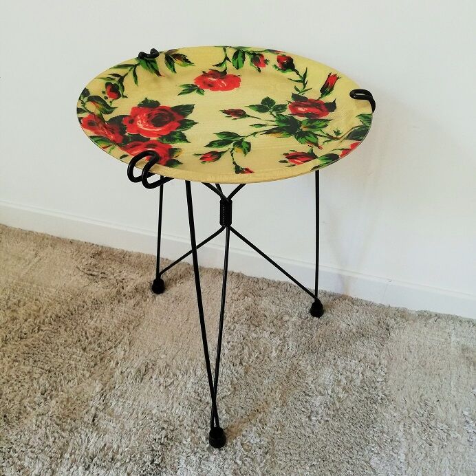 Vintage wire tray pedestal table