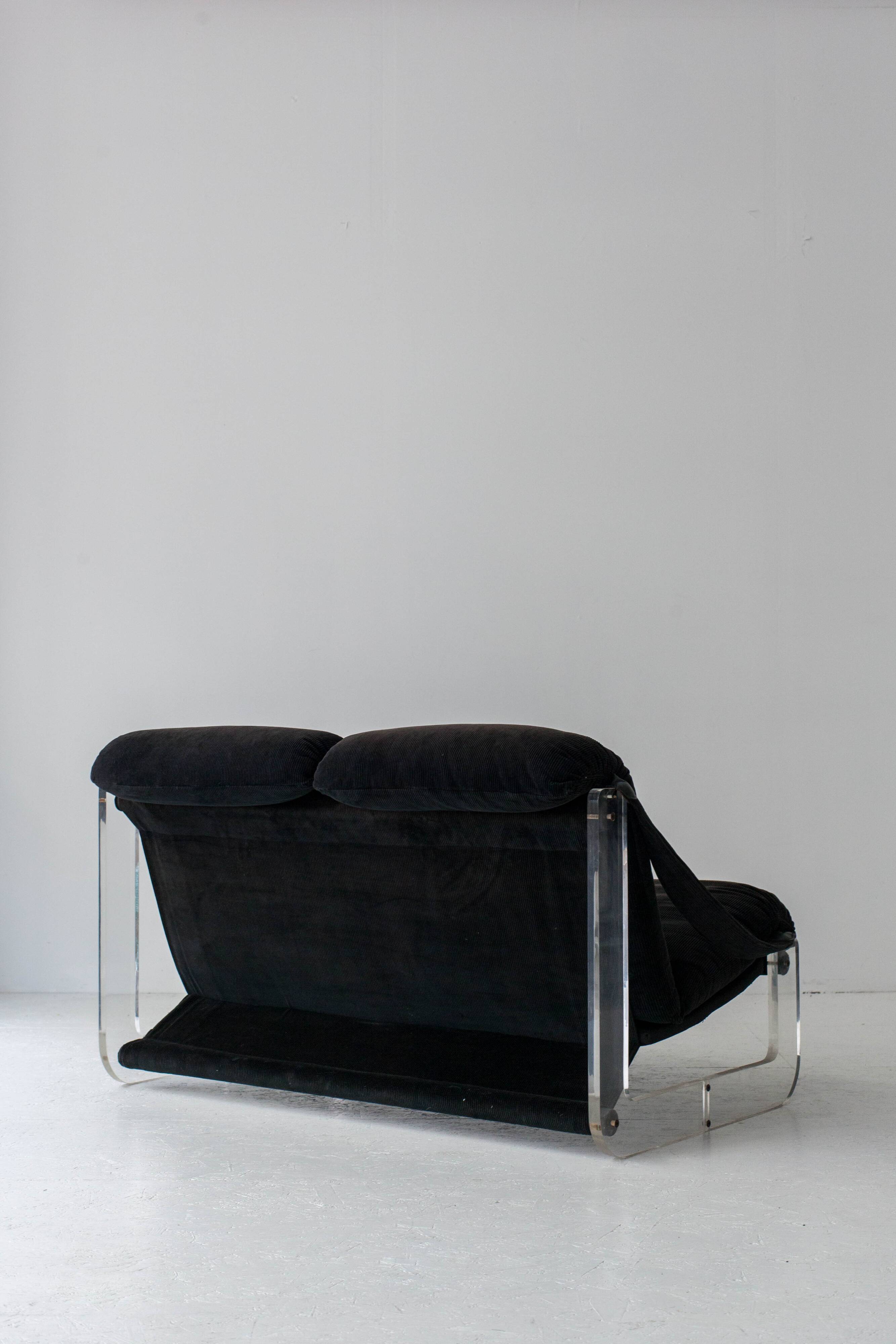 ‘IN' 2-seater by Roberto Lera for Art & Form Italy
