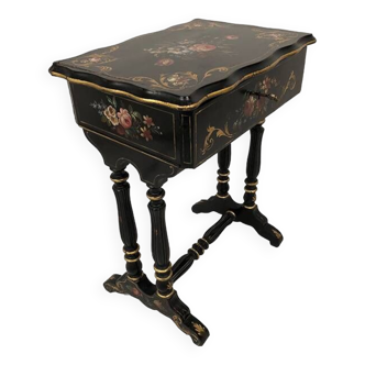 Napoleon III worker, black lacquered wood and decoration painted with flowers