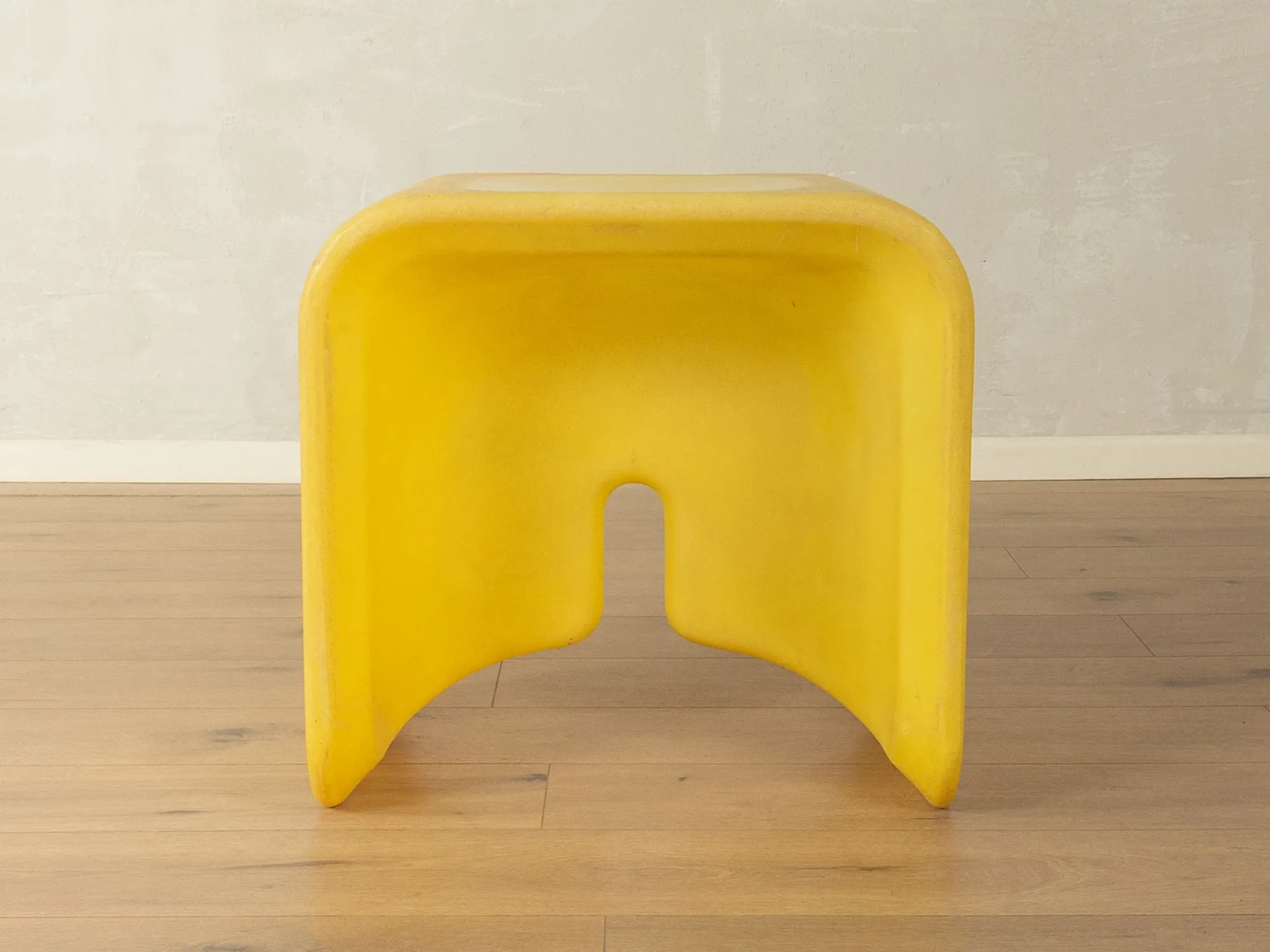Gigantos children's furniture set by Rhein Conti in authentic space-age design of the 1970s