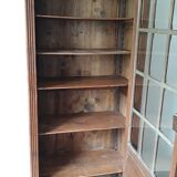 Old bonnetière cabinet