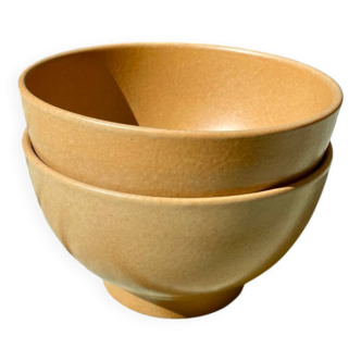 2 vintage stoneware bowls