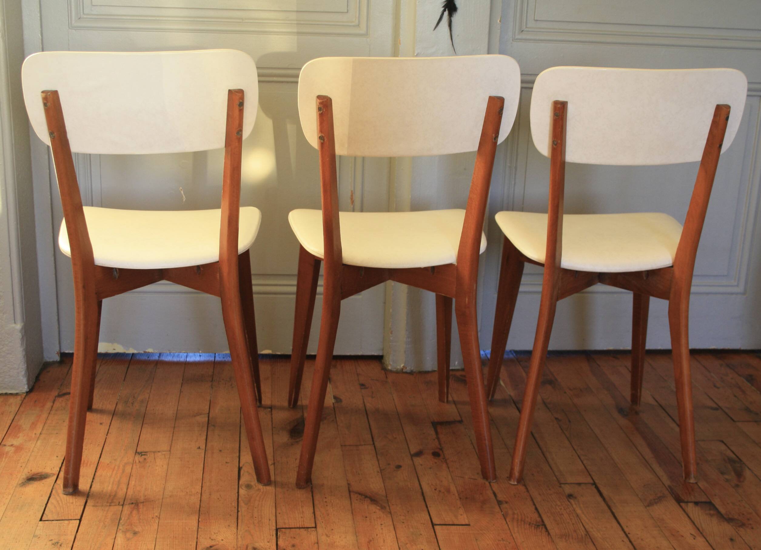 Lot de 3 chaises bois et vinyle
