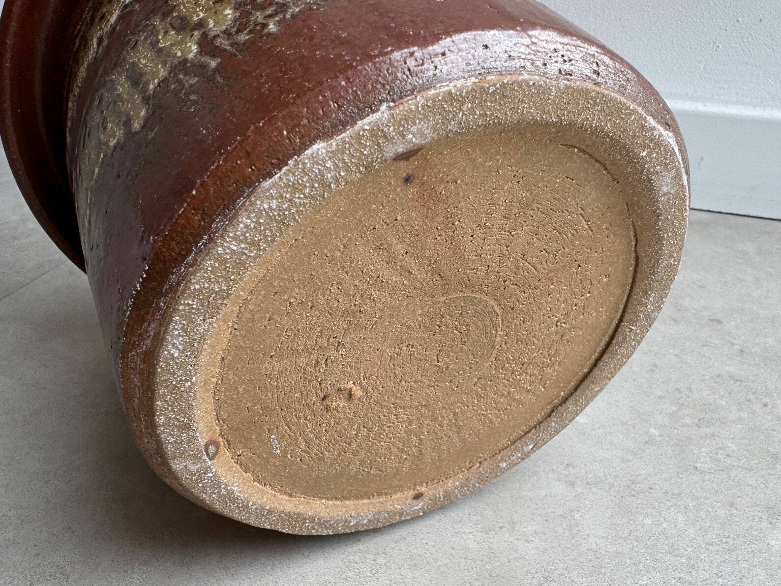 Large vintage fat lava ceramic flower pot / planter