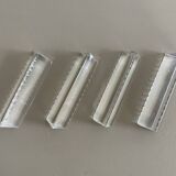 Set of 4 triangular knife holders with cut