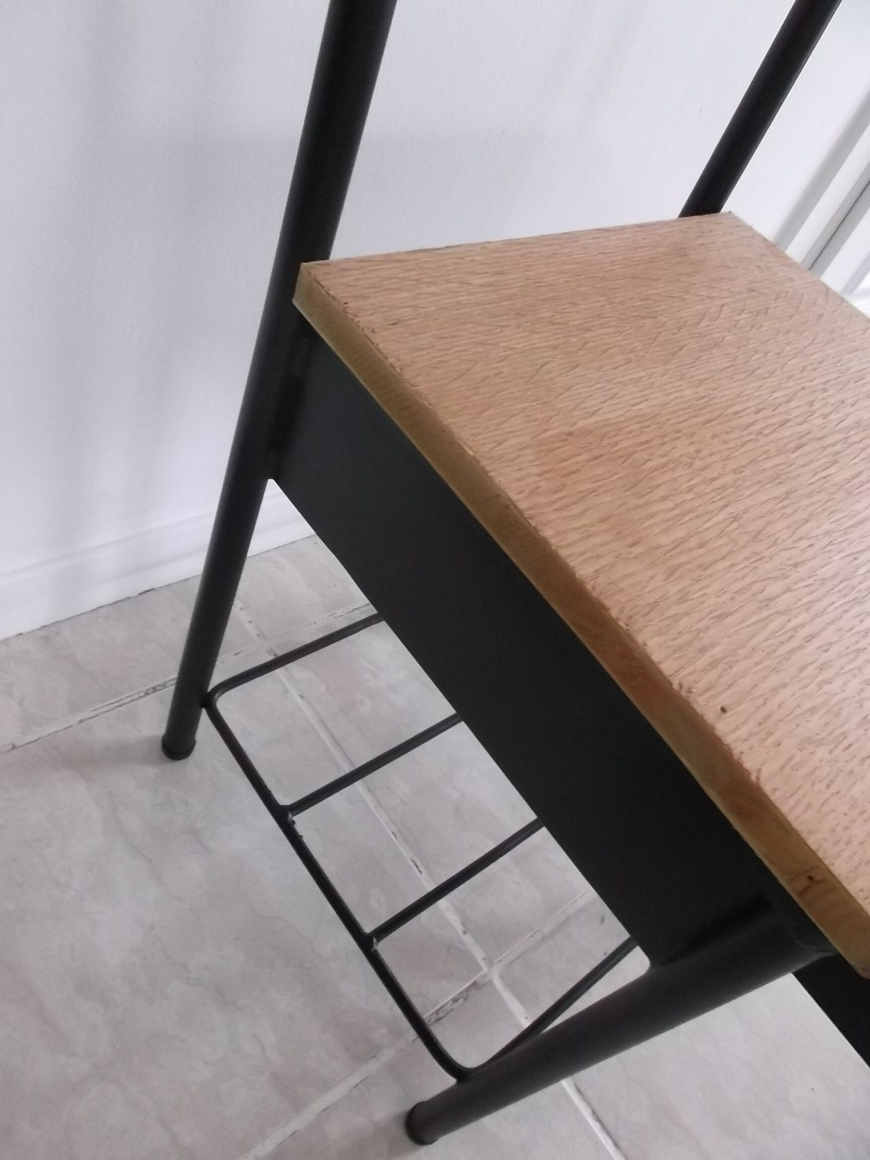 Bedside Chair industrial boarding