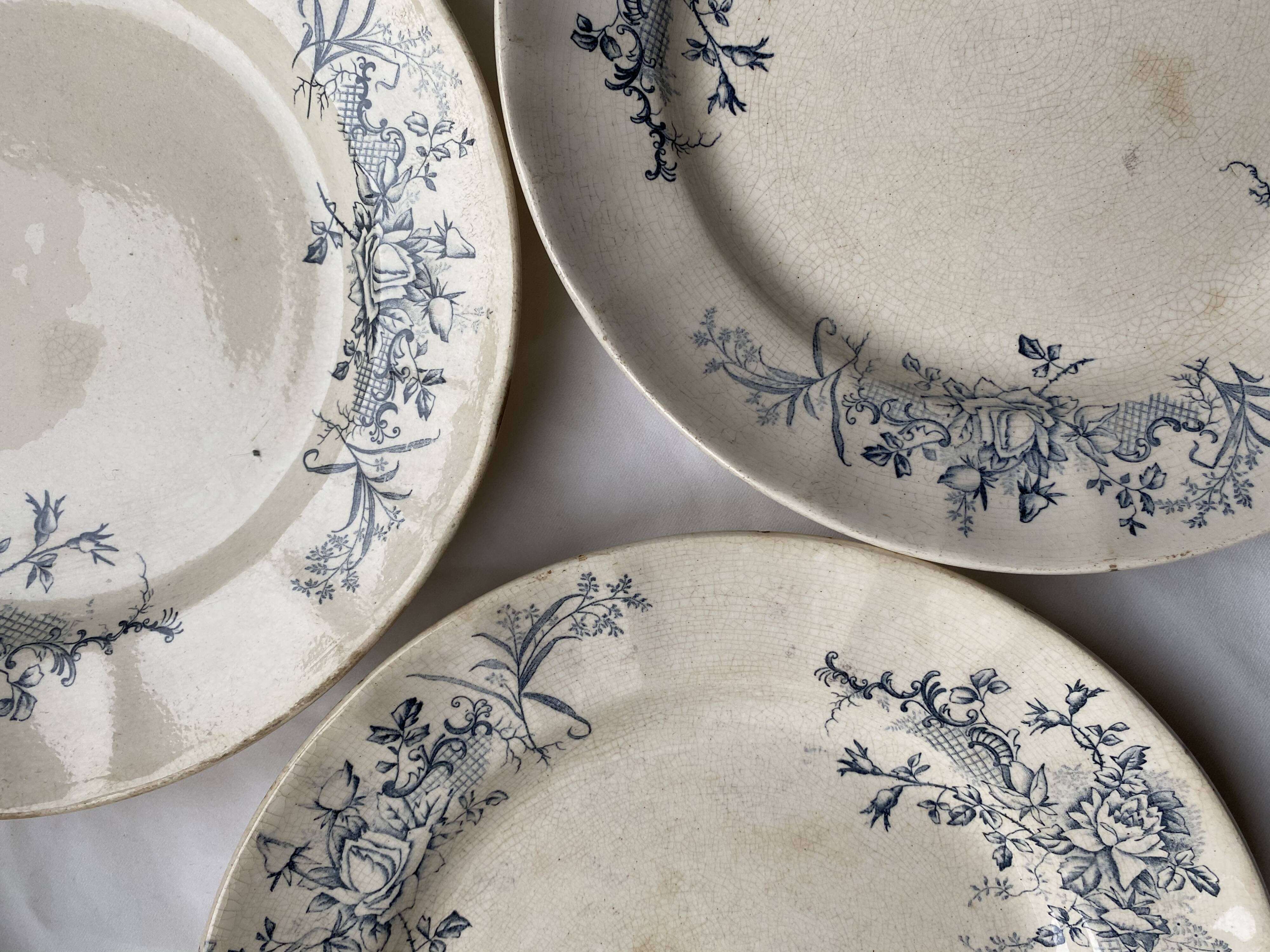 Lot de 5 assiettes en terre de fer