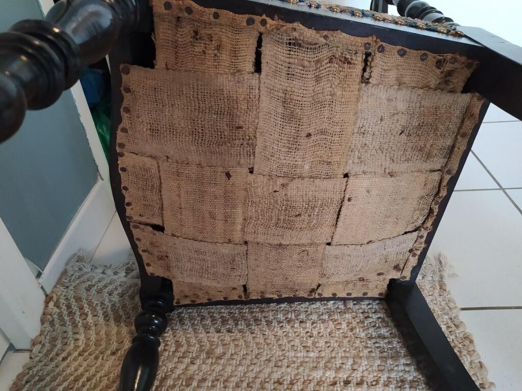 Nanny chair napoleon III tapestry