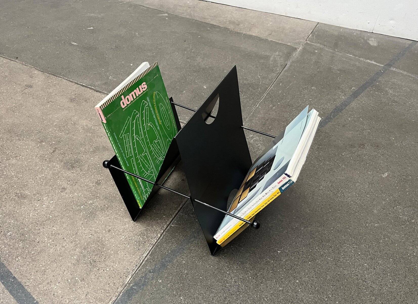 Postmodern Italian metal magazine rack, 1980s