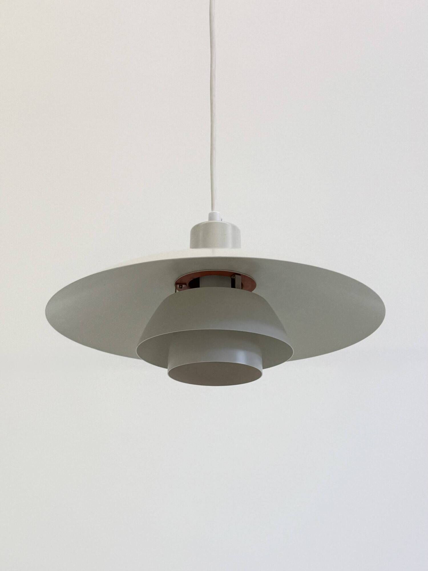 PH 4/3 pendant lamp white with orange accents by Poul Henningsen for Louis