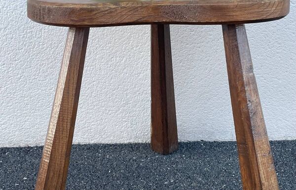 Tabouret tripode français brutaliste