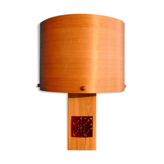 Scandinavian table lamp in strips of pine, 1960
