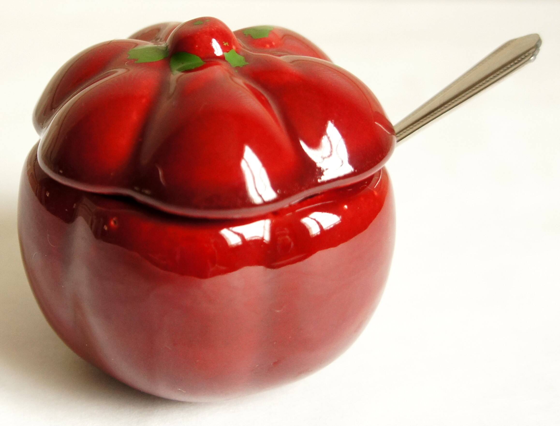 Tomato slushie condiment pot