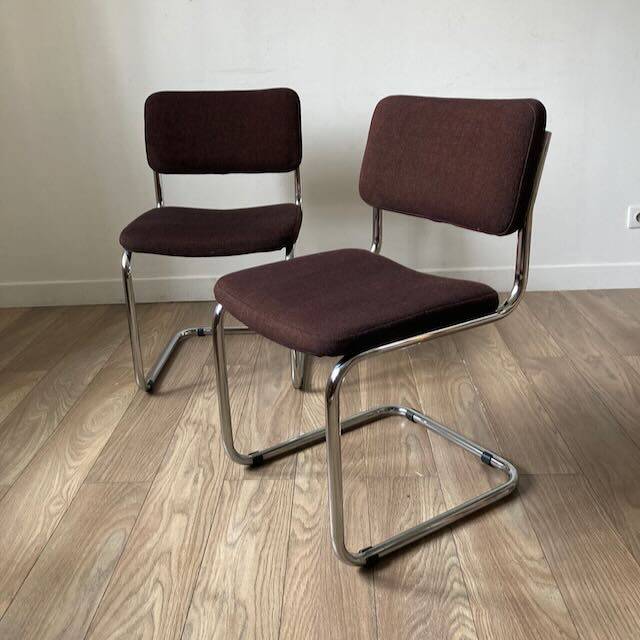 Cantilever chairs