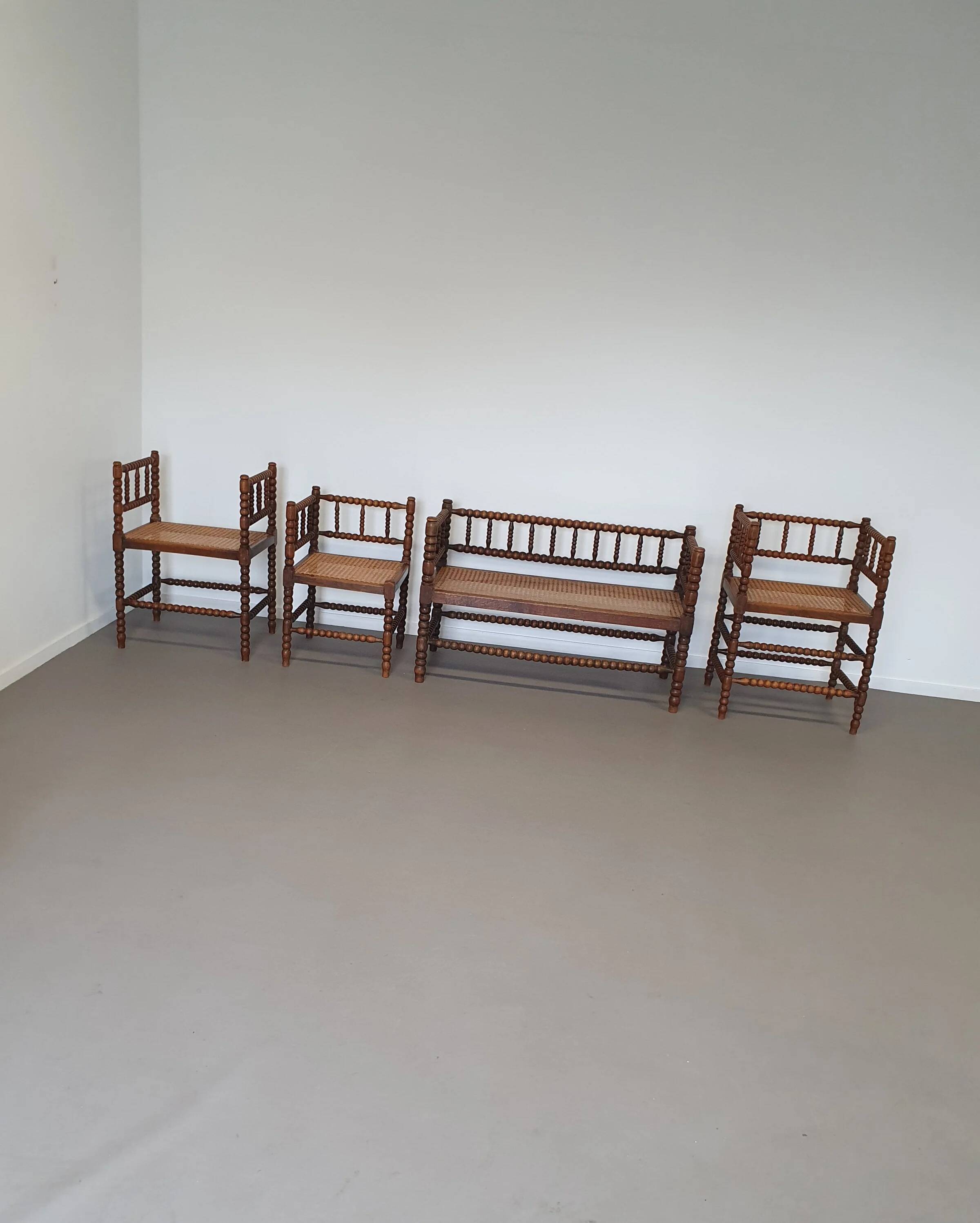 Matching Bobbin family group 1 x bench, 3 x chair.